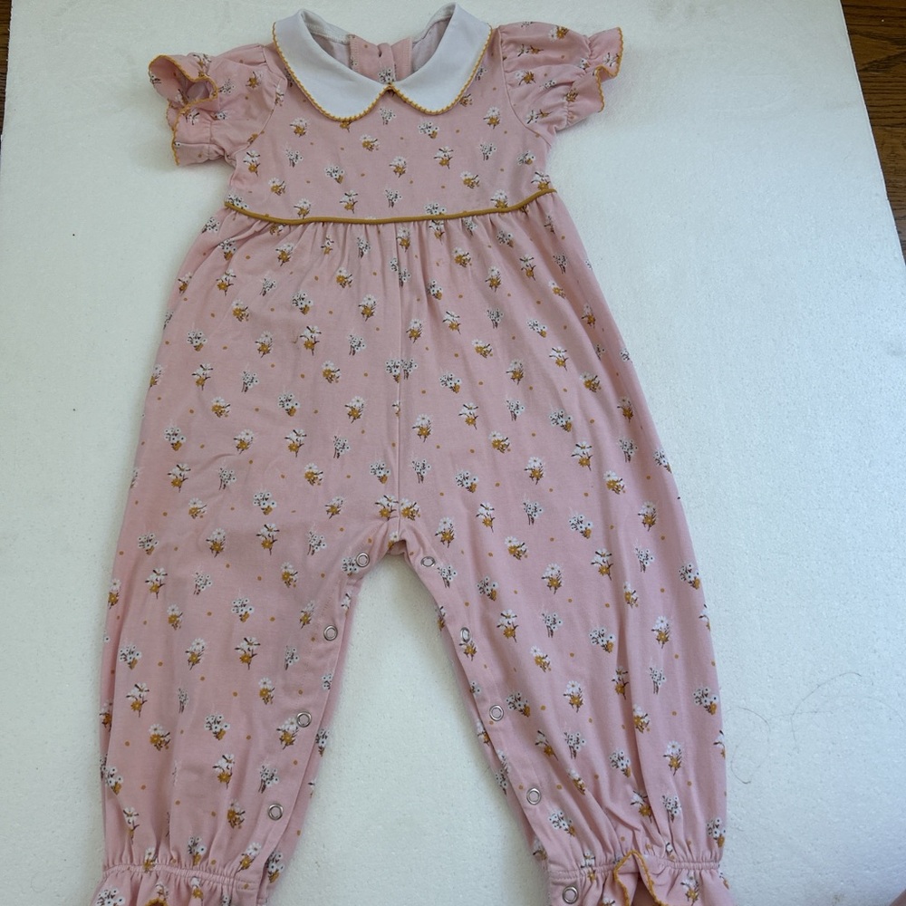 Serendipity shrimp & grits bubble romper
vintage-inspired pink floral baby
